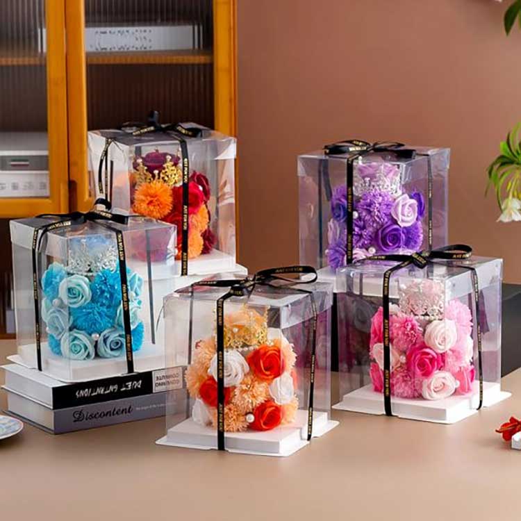 Rožių gėlių dovanų dėžutė